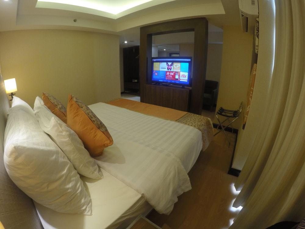 Sahid Raya Hotel & Convention Yogyakarta Maguwo Exterior photo